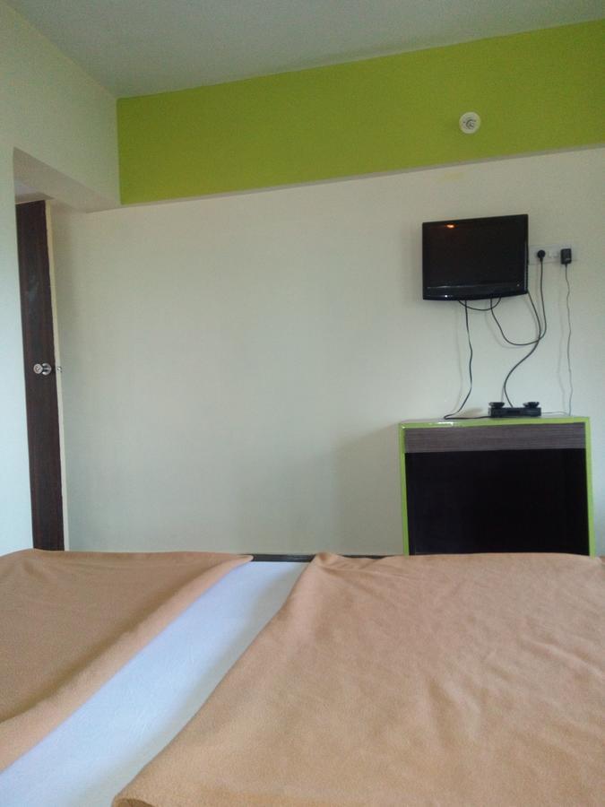 آليباغ Hotel Guruji المظهر الخارجي الصورة
